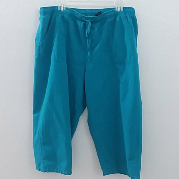 Basic Editions Pants - Basic Edition Capri